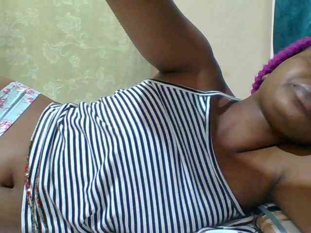 Hotbabe21 webcam