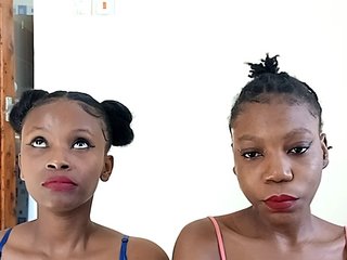 Ebbonyrakael Porn Show