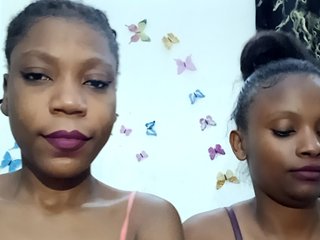 Ebbonyrakael Porn Show