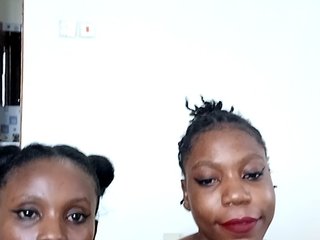 Ebbonyrakael Porn Show