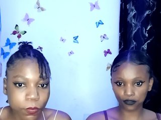 Ebbonyrakael Porn Show