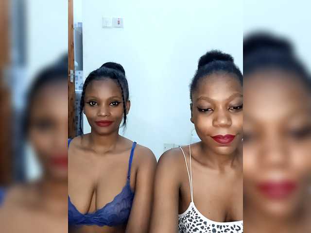 Ebbonyrakael's BongaCams show and profile