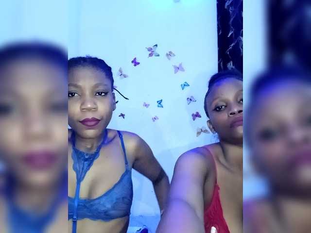 Ebbonyrakael's BongaCams show and profile