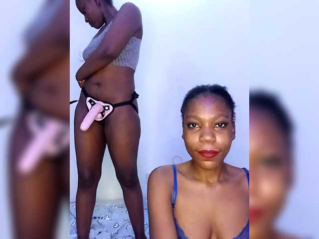 Ebbonyrakael's BongaCams show and profile