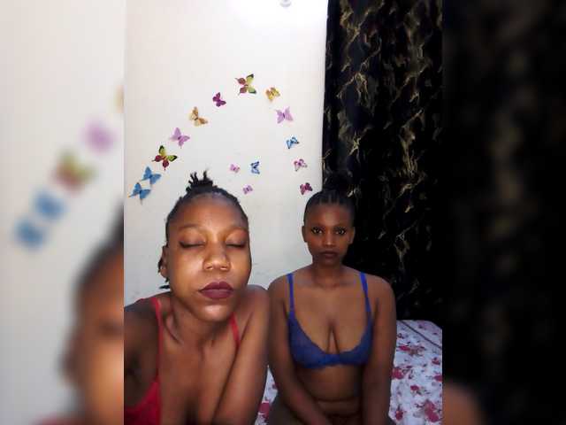 Ebbonyrakael's BongaCams show and profile