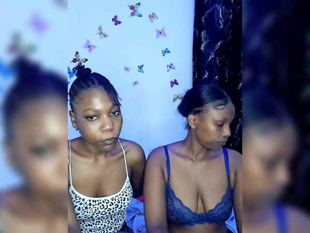 Ebbonyrakael's BongaCams show and profile