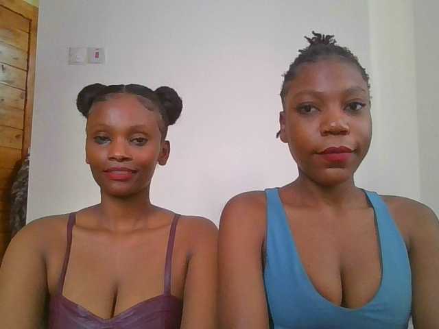 Ebbonyrakael's BongaCams show and profile