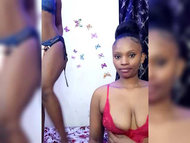 Ebbonyrakael's BongaCams show and profile