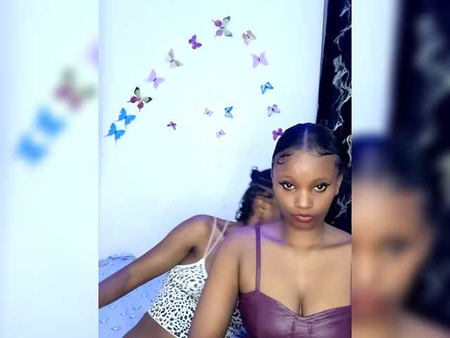 Ebbonyrakael's BongaCams show and profile