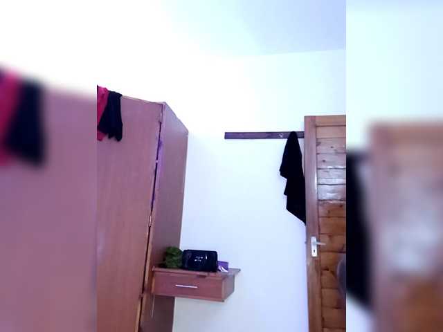 Ebbonyrakael's BongaCams show and profile