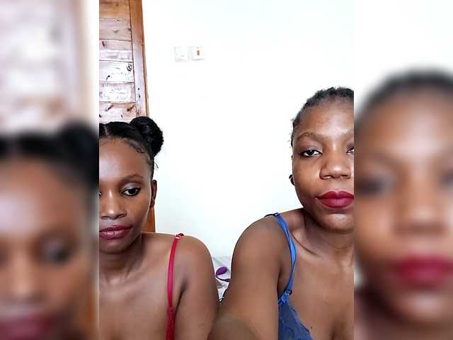 Ebbonyrakael from BongaCams is Freechat