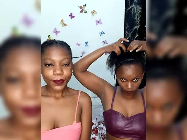 Ebbonyrakael from BongaCams is Freechat