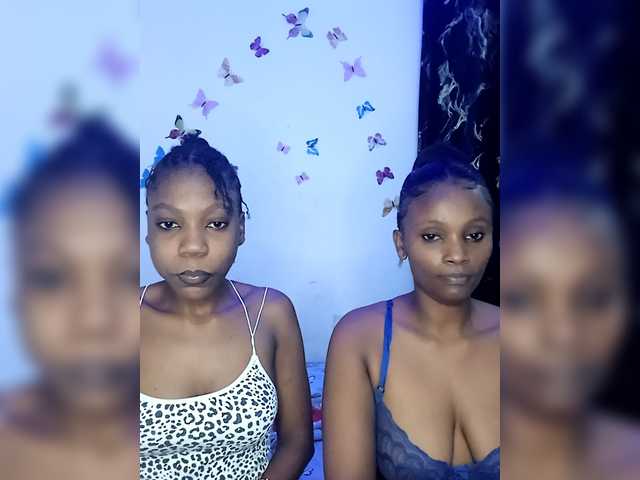 Ebbonyrakael's BongaCams show and profile