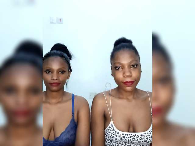 Ebbonyrakael's BongaCams show and profile