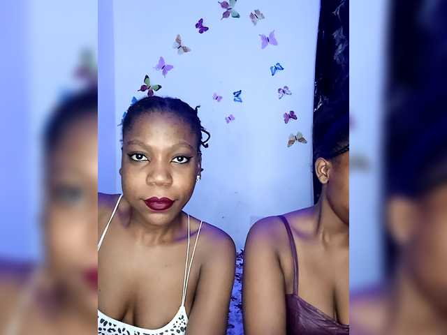 Ebbonyrakael from BongaCams is Freechat