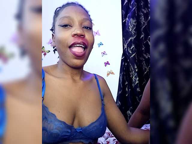 Ebbonyrakael — Help us pay our rent loves