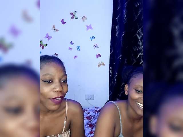 Ebbonyrakael's BongaCams show and profile