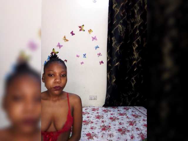 Ebbonyrakael's BongaCams show and profile