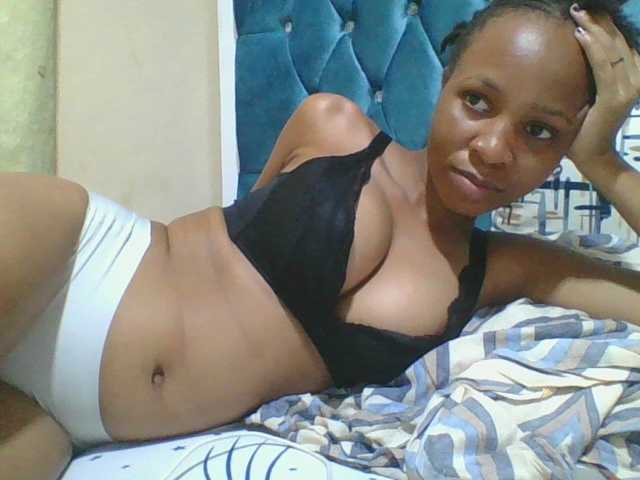  Prettyebony4 chat room