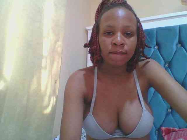 Prettyebony4 webcam