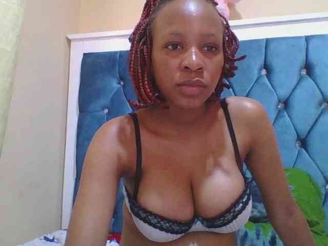 Prettyebony4 webcam