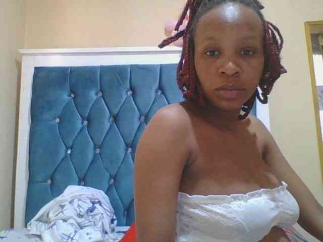 Prettyebony4 Prettyebony4