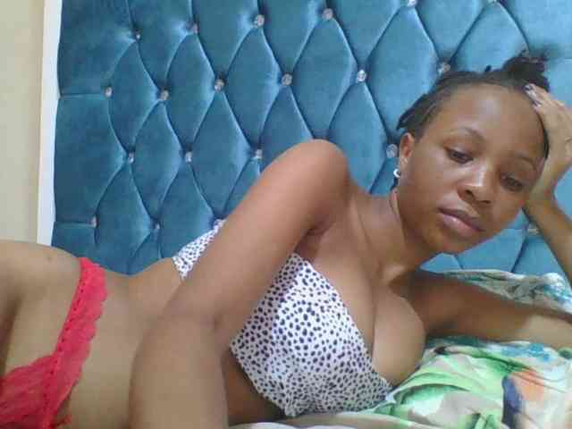 Prettyebony4 webcam
