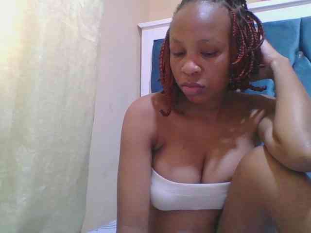 Prettyebony4 webcam