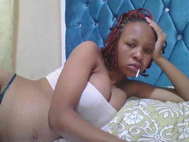 Prettyebony4 webcam