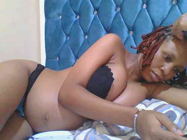 Prettyebony4 webcam