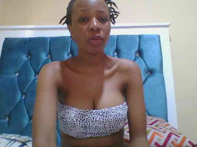 Prettyebony4 webcam