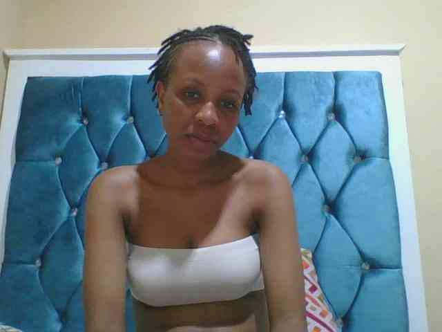 Prettyebony4 webcam