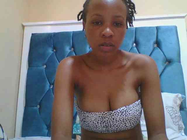 Prettyebony4 webcam