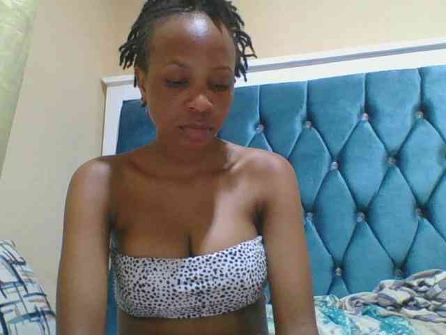 Prettyebony4 webcam
