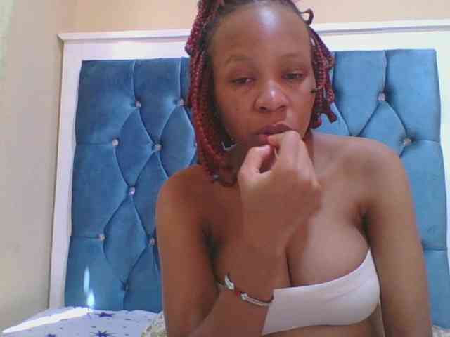 Prettyebony4 webcam