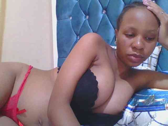 Prettyebony4 webcam