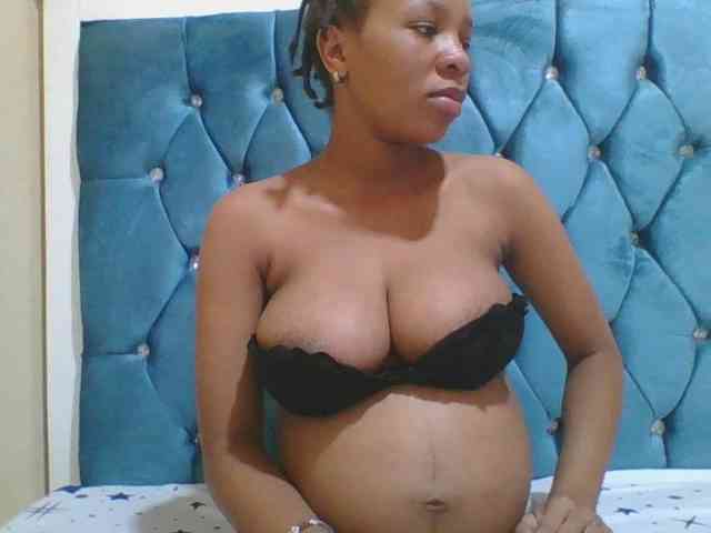 Prettyebony4 Prettyebony4