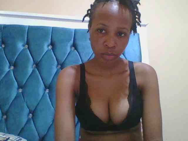 Prettyebony4 webcam