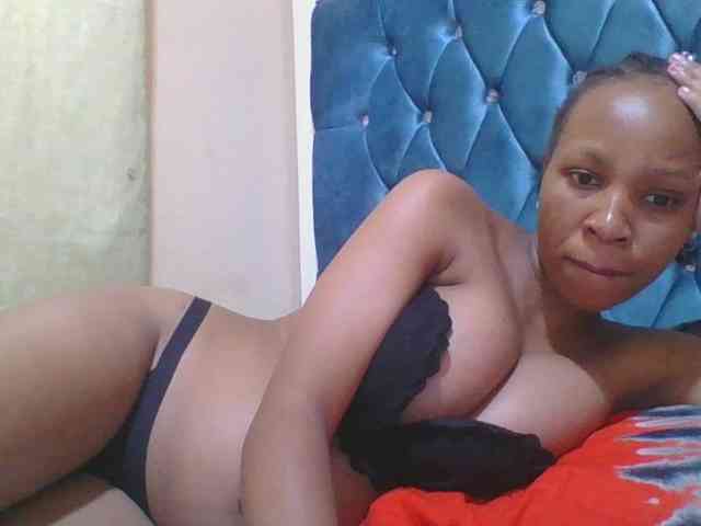 Prettyebony4 webcam