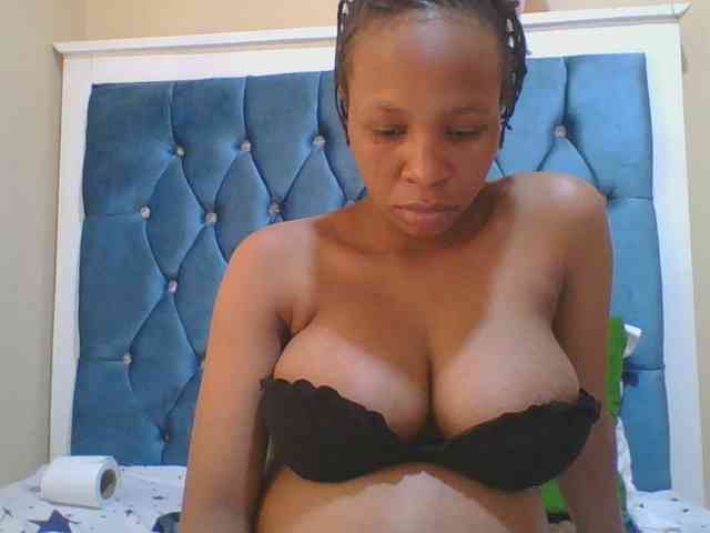 Prettyebony4 Prettyebony4