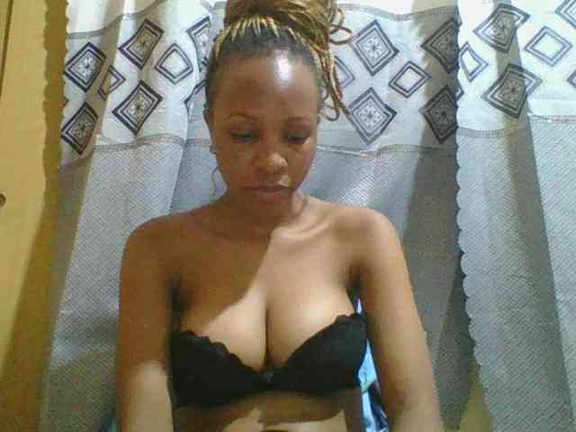 Prettyebony4 webcam