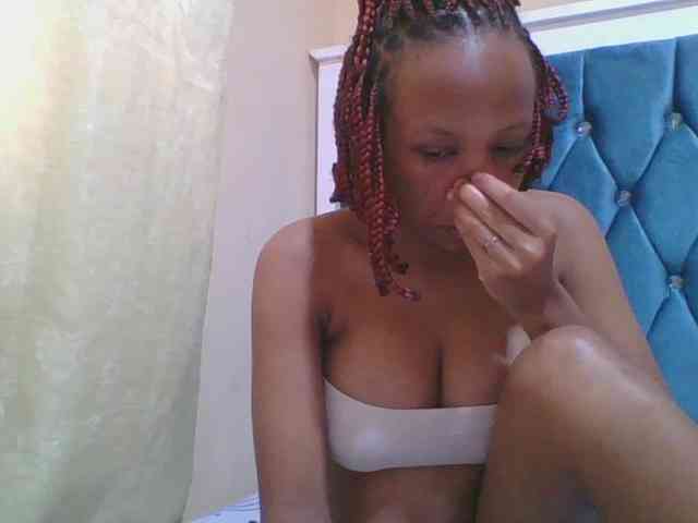 Prettyebony4 webcam