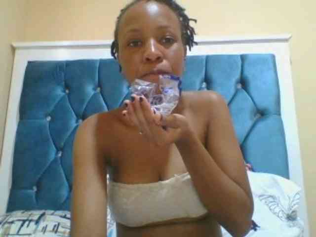 Prettyebony4 webcam