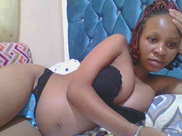Prettyebony4 webcam