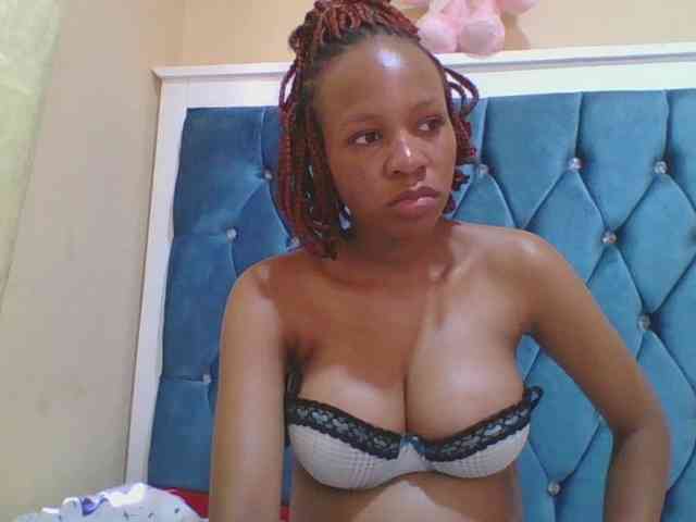 Prettyebony4 webcam