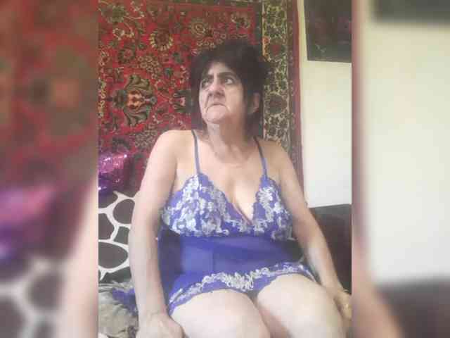 LovelyLori webcam