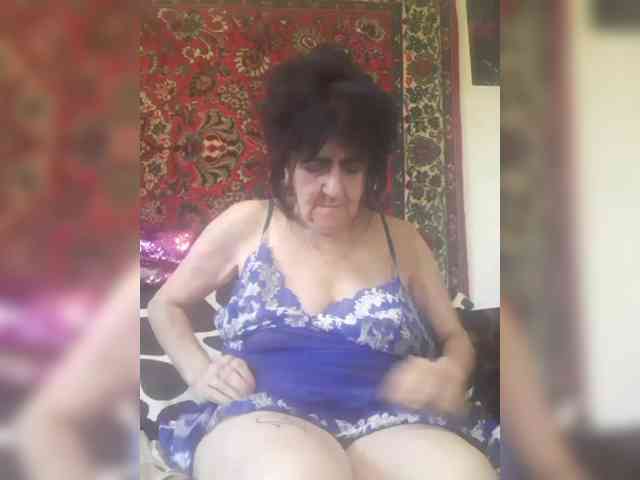 LovelyLori webcam