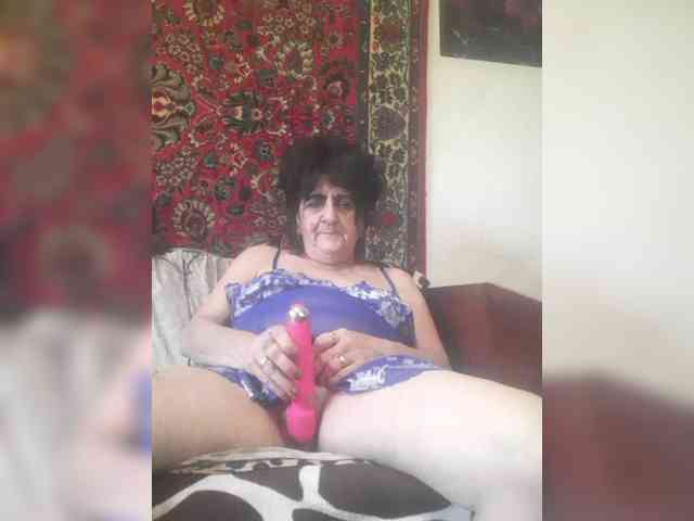 LovelyLori webcam