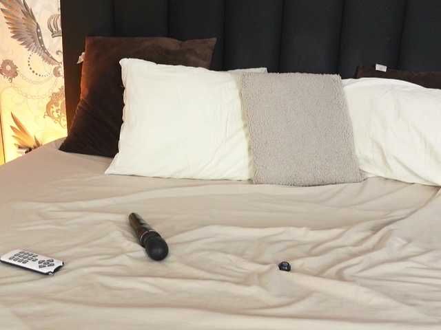 Alexa-Duque's BongaCams show and profile