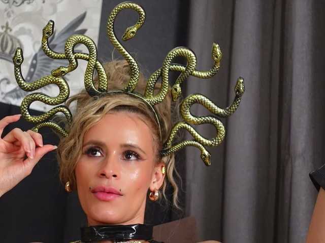 Alexa-Duque's BongaCams show and profile